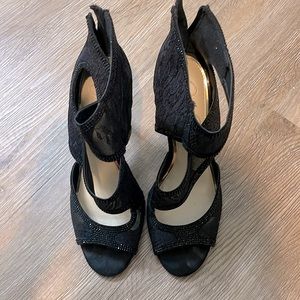 Jessica Simpson Black Heels sz 8.5 / 38.5